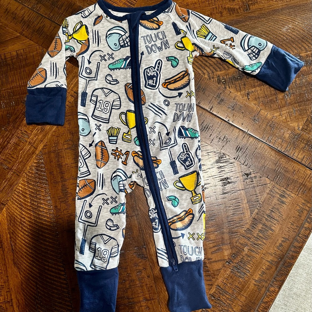 Little Sleepies Game Day sippy